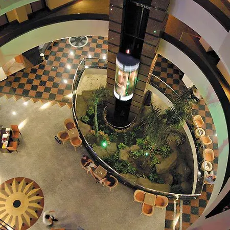 费穆古努克酒店